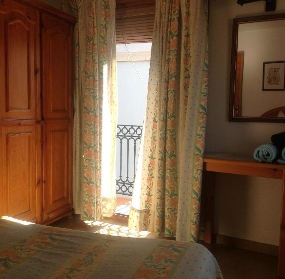 فندق فئة نجمة واحدة Casa Juanita