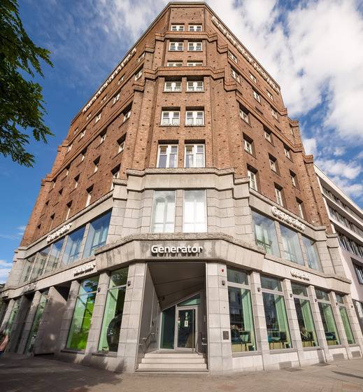 مسافرخانه Generator Hamburg