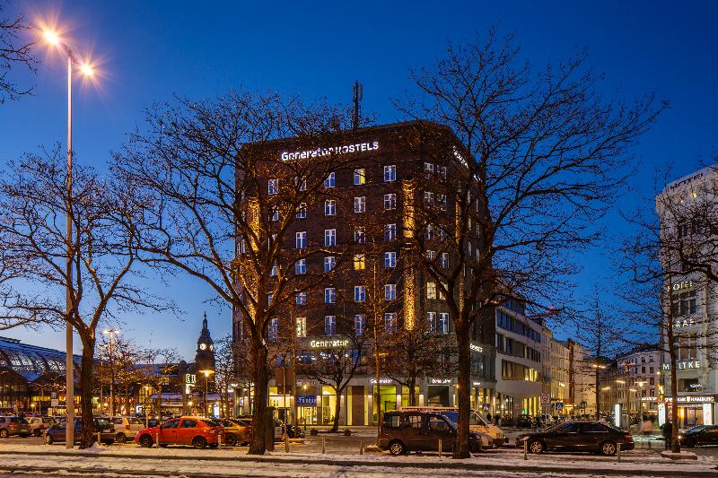 مسافرخانه Generator Hamburg
