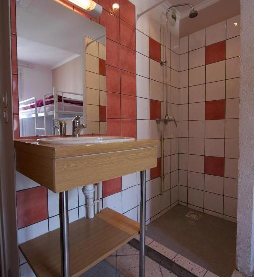 Fotos del hotel Bastille Hostel:  35