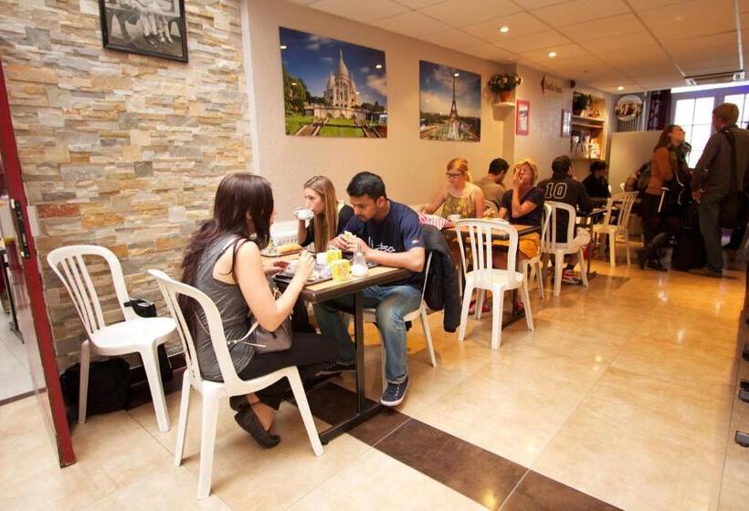 Fotos del hotel Bastille Hostel:  32