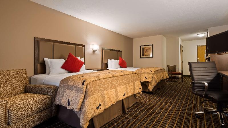 هتل Best Western Plus Eagleridge Inn & Suites