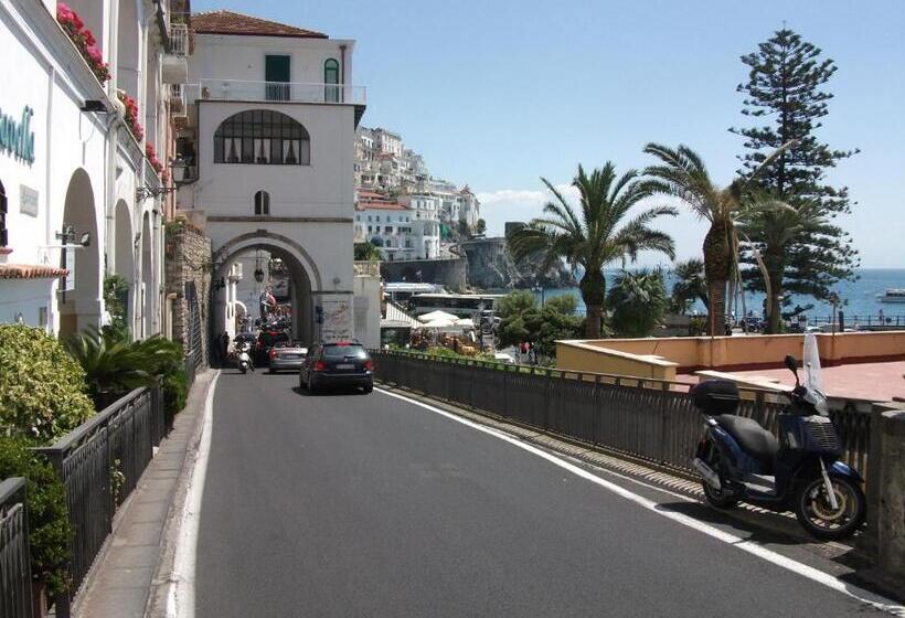 Hôtel Holidays Baia D'Amalfi