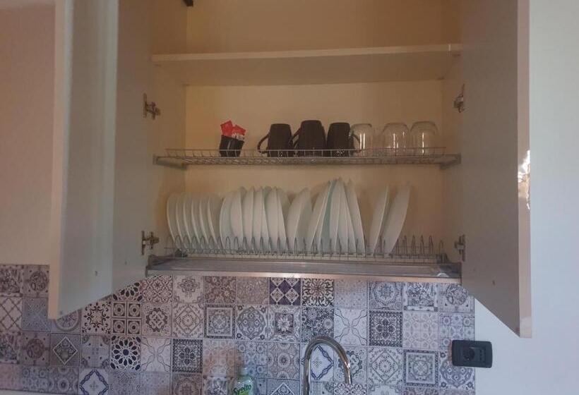 تختخواب و صبحانه Mansarda Chanoux Cir N 0027