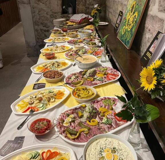 مبيت وإفطار Pension Seeblick Purbach