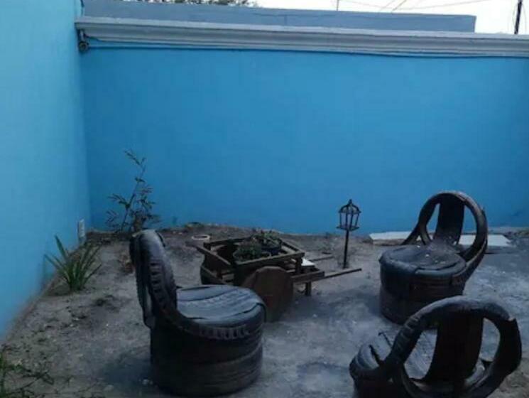 Pensionat Habitación Completa A 2 Cuadras Del Consulado Eua