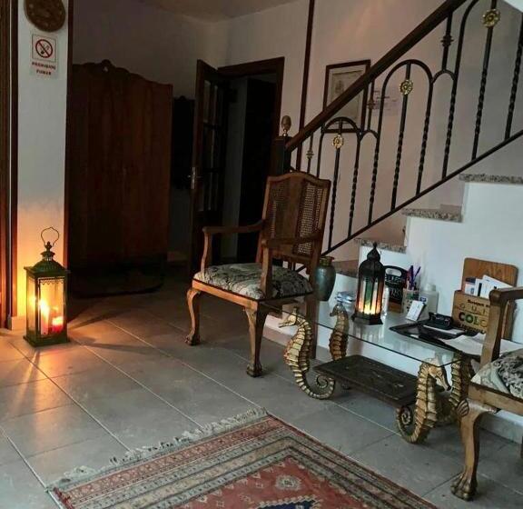 پانسیون Hostel Arenos