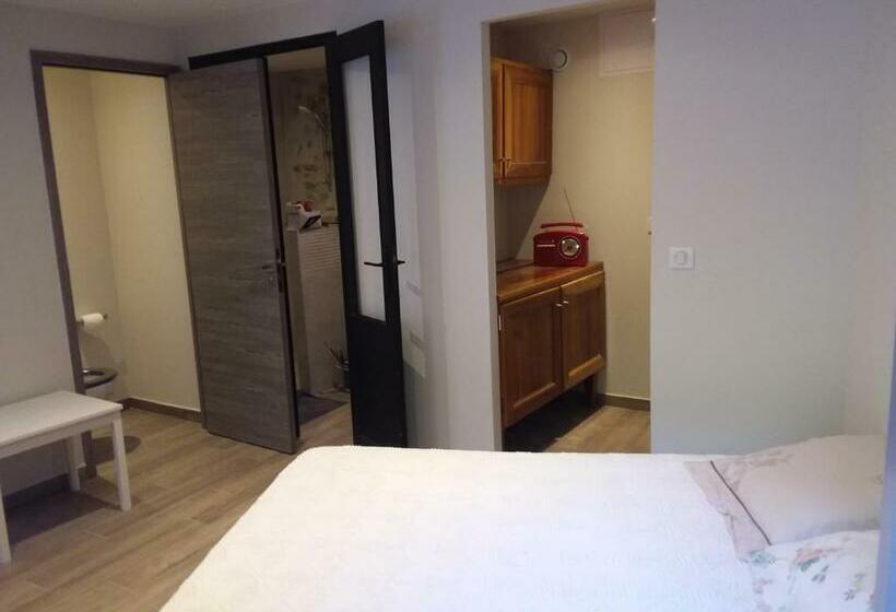 פנסיון Le Rouveau