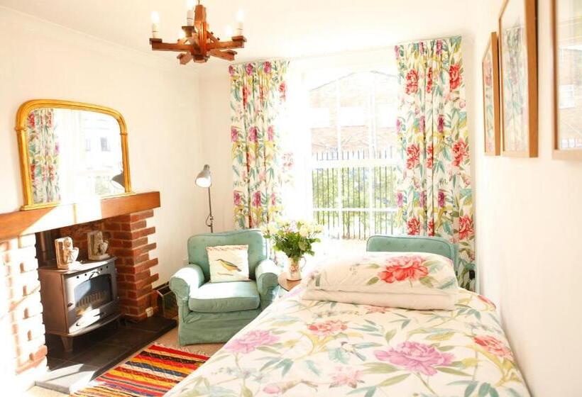 پانسیون Swan Guest House London   Heathrow