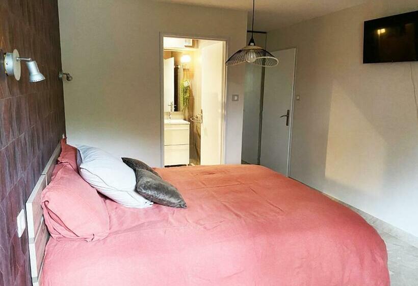 تختخواب و صبحانه Villa Magnolia