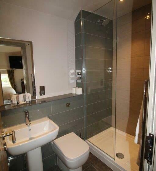 ホテル Rooms @ The Dolau Inn