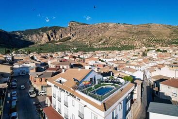 هتل Sierra De Huesa