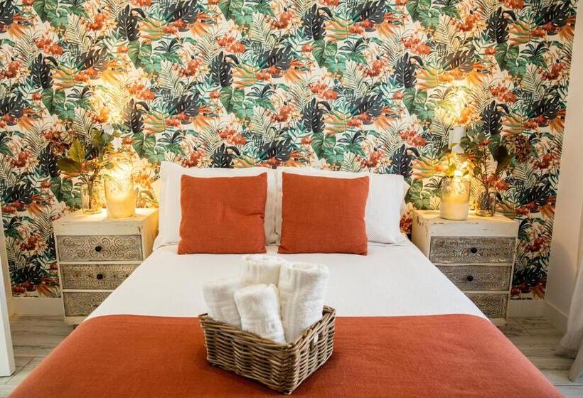 پانسیون Hostal Atalaya