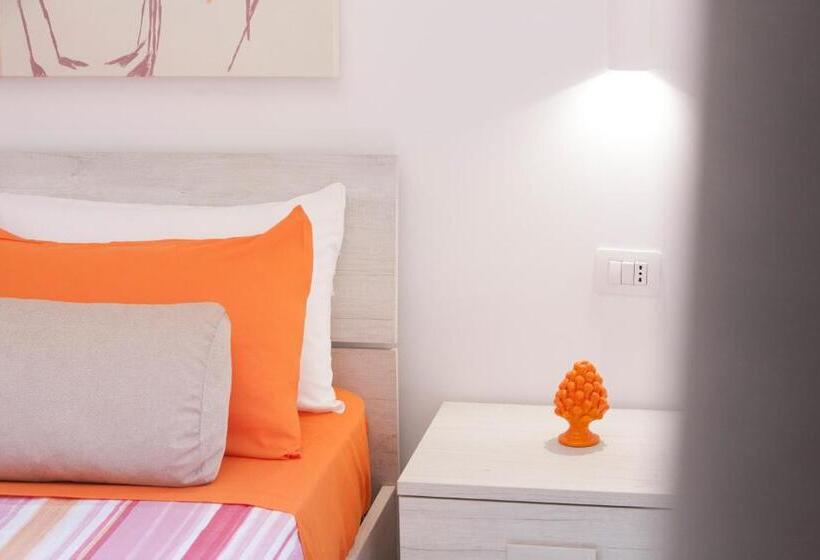 تختخواب و صبحانه Estate4home   Sofia Flora
