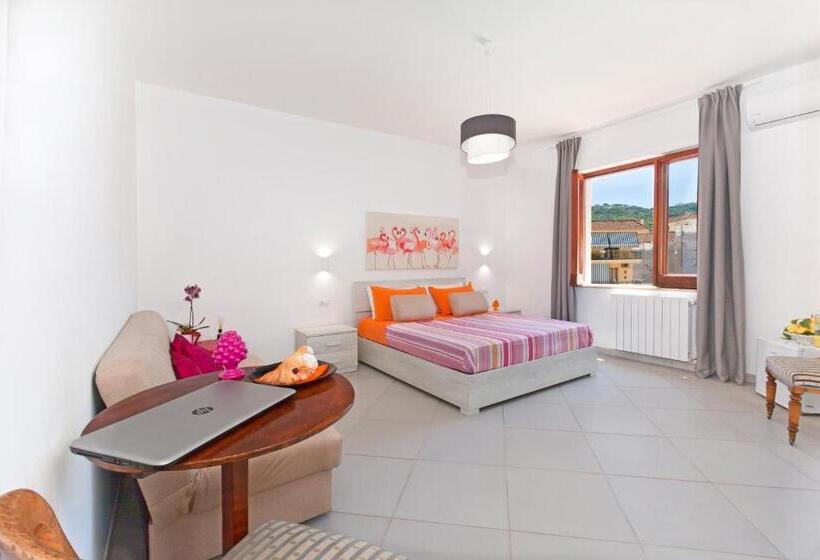 تختخواب و صبحانه Estate4home   Sofia Flora
