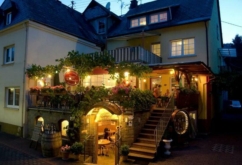 مبيت وإفطار Gästehaus Manfred Christoffel