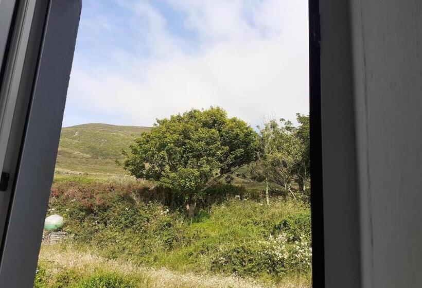 בית מלון כפרי Gleann Loic Farmhouse