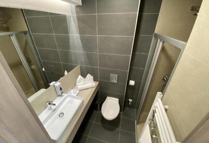 پانسیون Magnolia Room & Spa   Adults Only