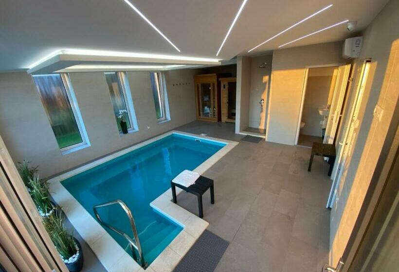 پانسیون Magnolia Room & Spa   Adults Only