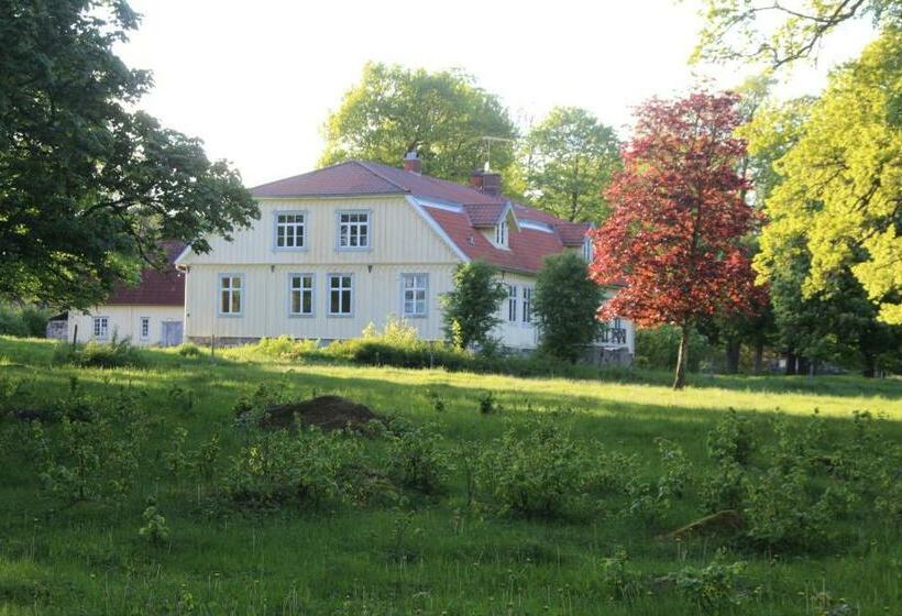Yxkullsund Säteri B&b   Manor & Estate Since 1662
