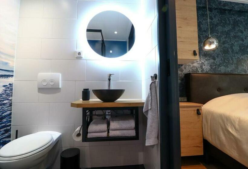 تختخواب و صبحانه De Monarchvlinder