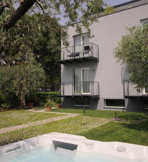 مبيت وإفطار Insula Felix Bed&breakfast