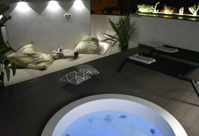 تختخواب و صبحانه Sciabica Suite   Sicilian Experience