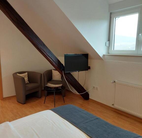 ベッドアンドブレックファースト Weingut Licht Stadtfeld