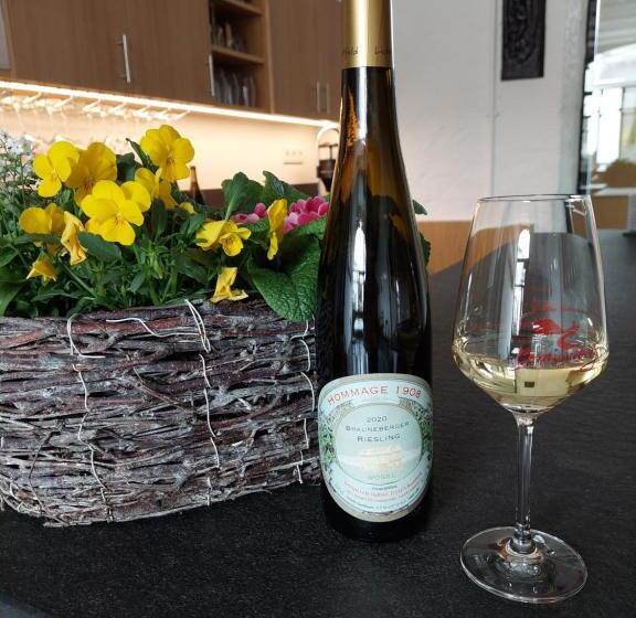 ベッドアンドブレックファースト Weingut Licht Stadtfeld