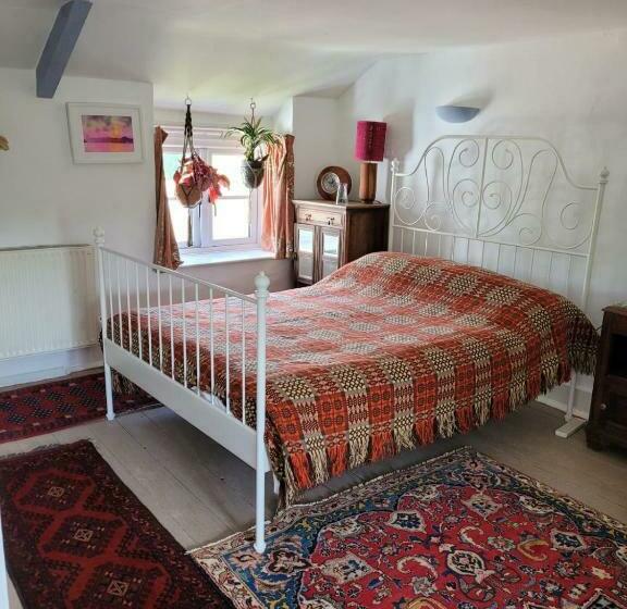 Art House B & B