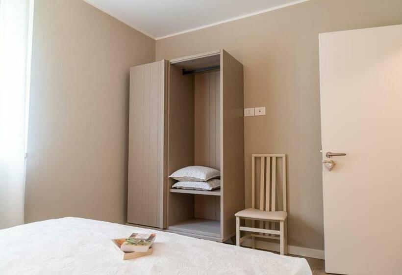 Отель Antico Borgo Brunelli