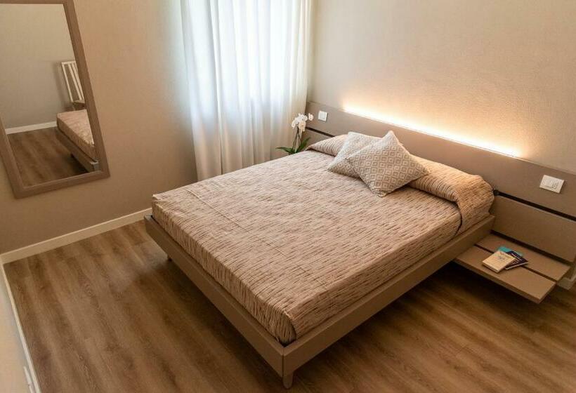 فندق Antico Borgo Brunelli