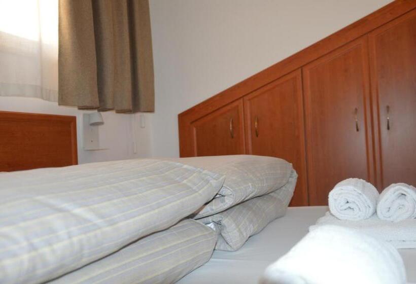 فندق Isolabella