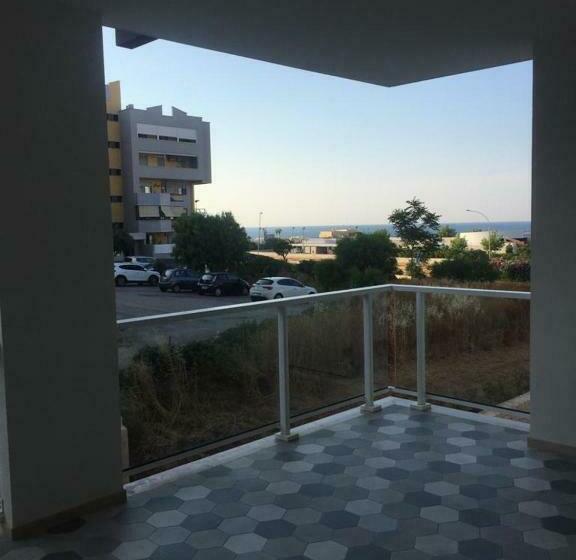 پانسیون Le Rondini House