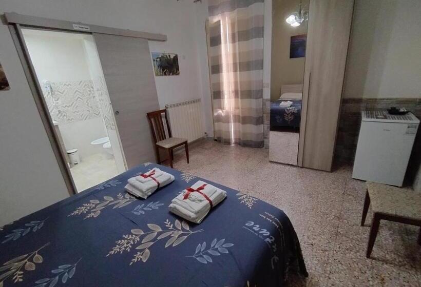 پانسیون Stanza Mamma Ottavia   Stanza E Bagno Indipendente