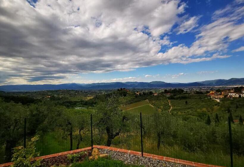 هتل Agriturismo Sotto La Rocca