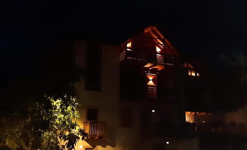 بنسيون B&b Da Sabry E Gian