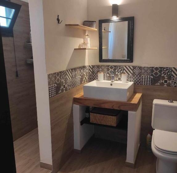 פנסיון Bramasole Charming House