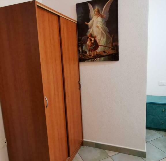 פנסיון Vivere In Famiglia