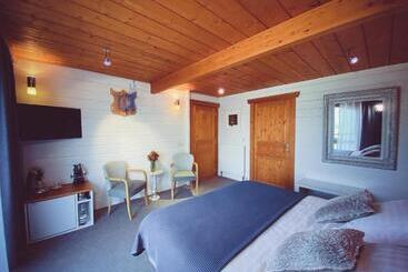 تختخواب و صبحانه Nîdwazô   Ecolodge & Maison D Hôtes