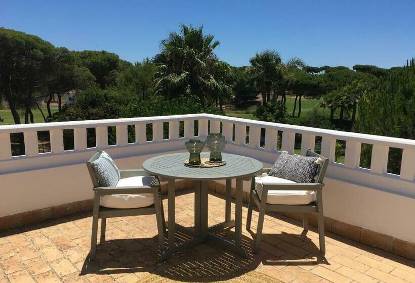 ベッドアンドブレックファースト Villa De La Luz Luxury Guesthouse