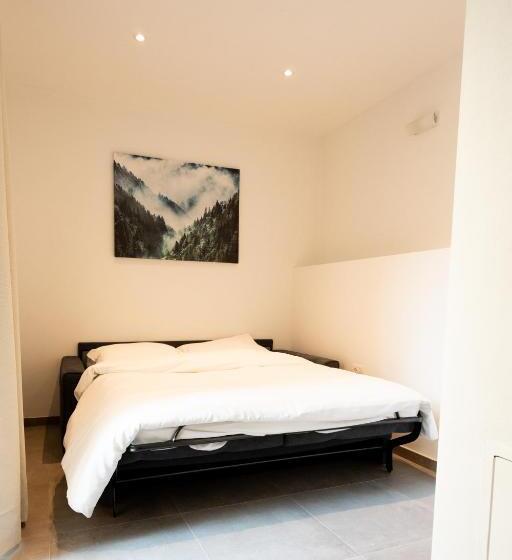 پانسیون Alpencity Suites