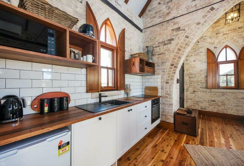 مبيت وإفطار Wilgowrah Church   Wilgowrah   A Country Escape
