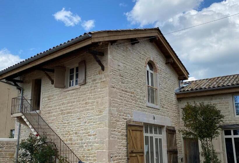 ペンション Château De Chatenay   Macon