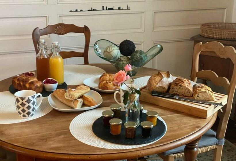 ペンション Château De Chatenay   Macon