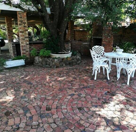 پانسیون Gracias Guest House