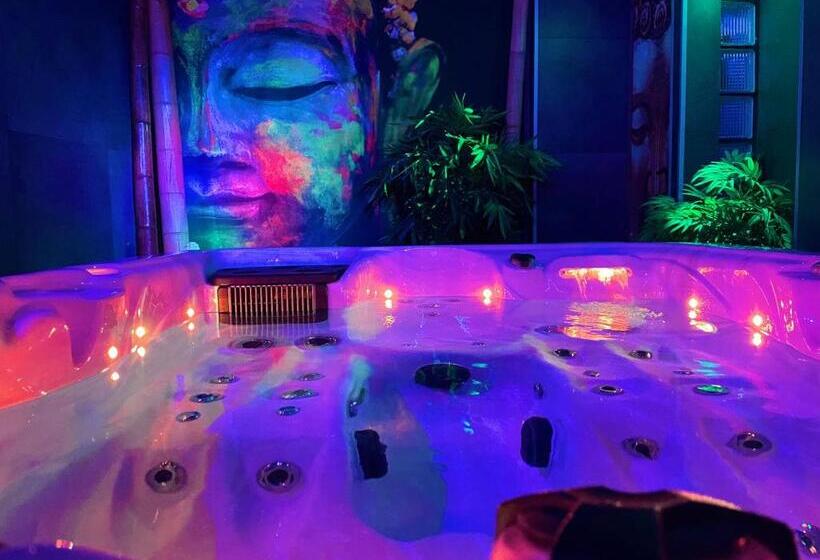 پانسیون Loveroom21