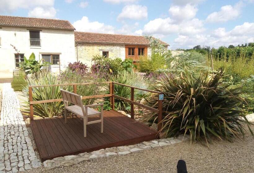 بنسيون The Piggeries At La Maison Tumtum Arbre