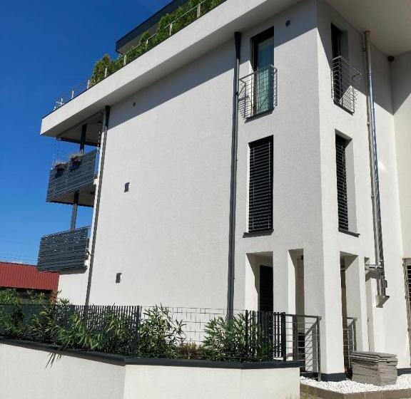پانسیون Villa Greta