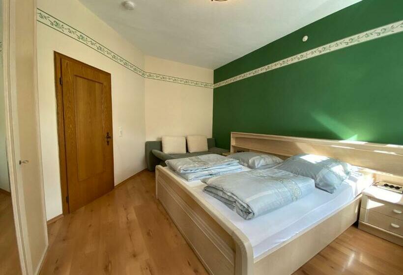 ペンション Winzerhaus Im Oberdorf   Fewo U Zimmer   Auch Kombinierbar